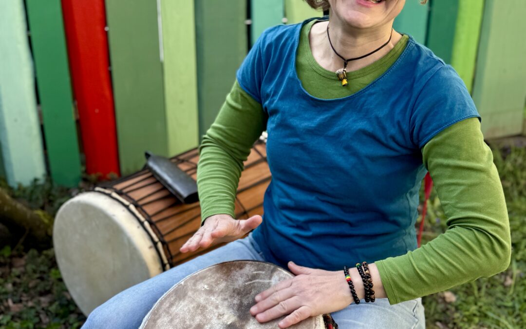 Rhythm Is It!  Trommelworkshop mit Moni Paschke Sa. 5.4.